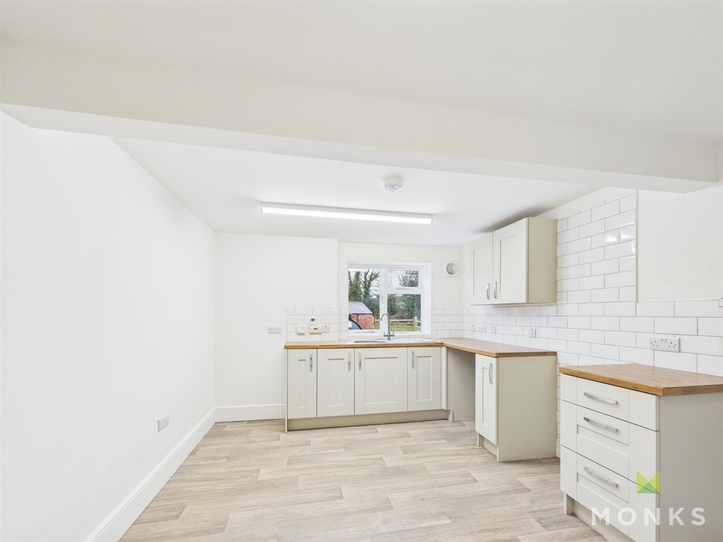 4 Sansaw Road, Shrewsbury, SY4 3JT To Let